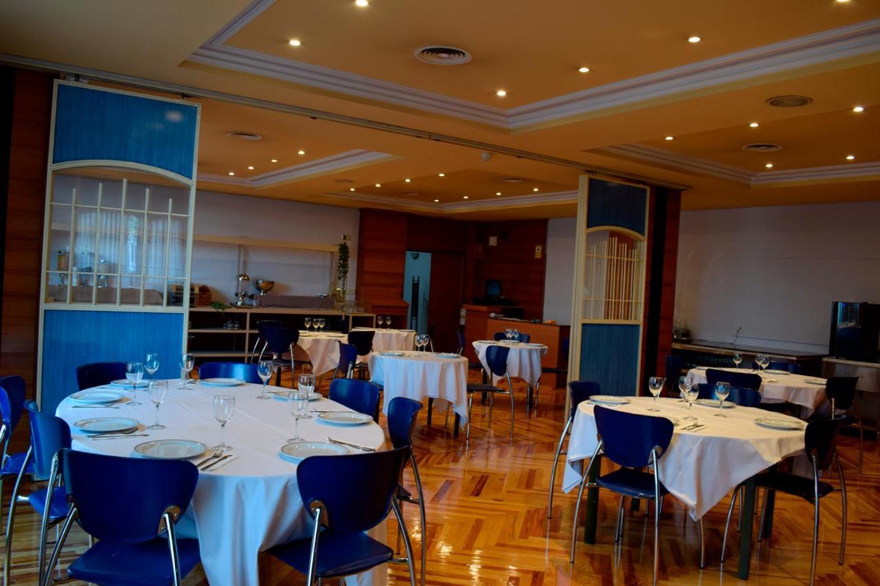 Aeropuerto Madrid Torre Hogar Premium Hotel Torrejon de Ardoz Exterior photo